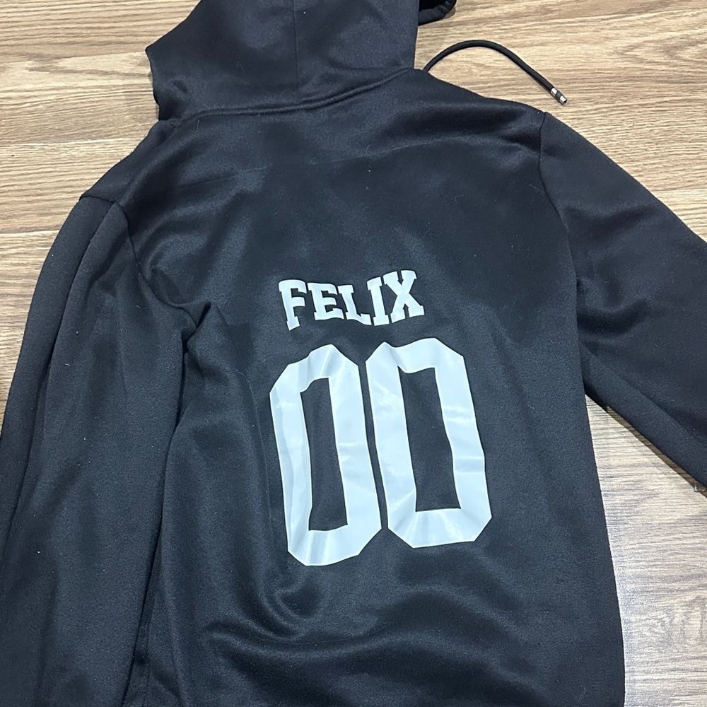 Black StrayKids Hoodie (Felix)